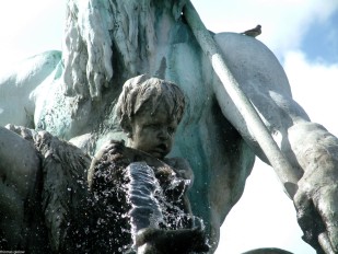 Figur des Neptunbrunnen - Berlin Mitte